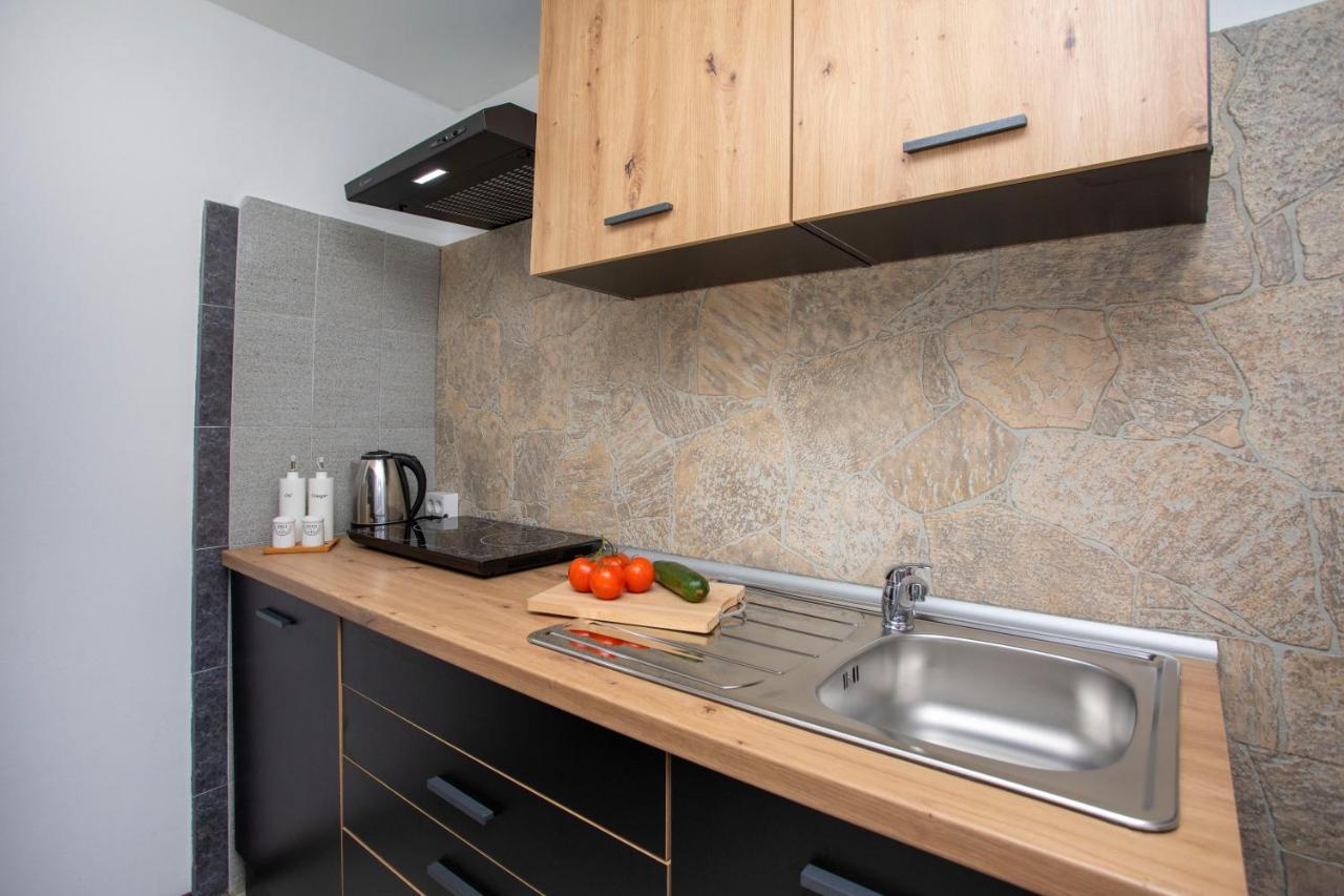 לאבין Holiday House Nono מראה חיצוני תמונה