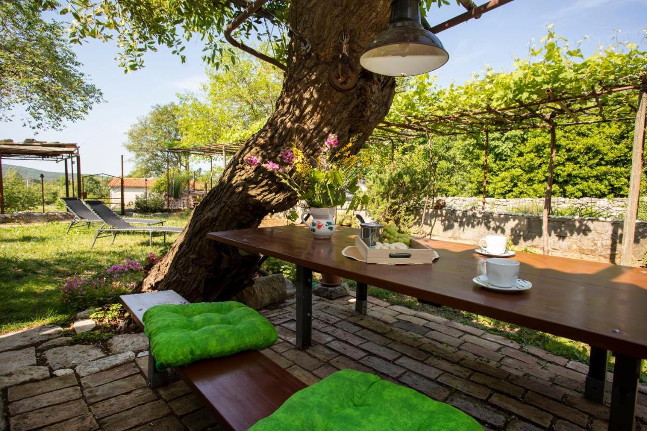 לאבין Holiday House Nono מראה חיצוני תמונה